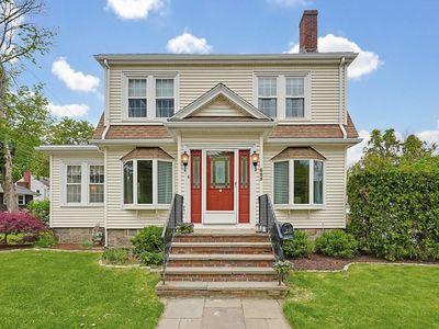 625 Canton Ave