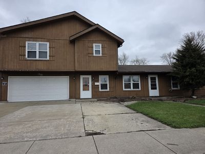 39 Arlington Dr
