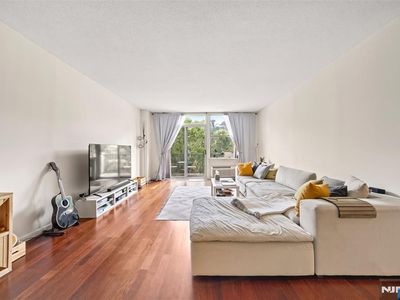100 Grand Cove Way #5H