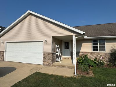 12 Thomas Ct