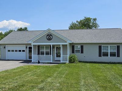 8 Meadow Drive