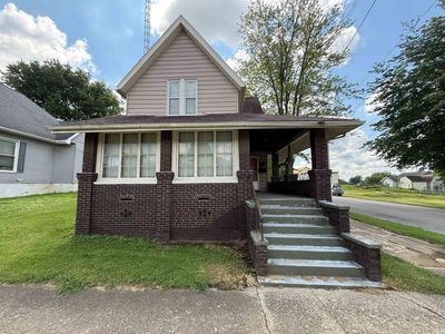 1301 E Main St