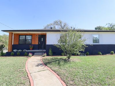 4603 S Waco Ave