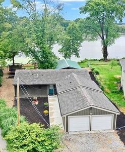 5331 NW Edgewood Cir