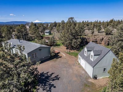 7150 SW Nighthawk Ln