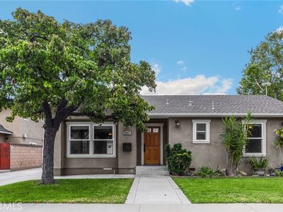 2267 Stearnlee Ave
