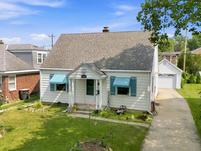 1921 Vance Ave