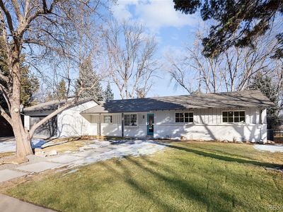 2718 S Langley Court