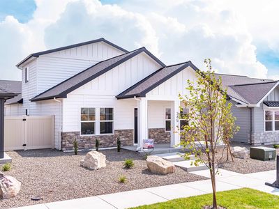 345 E Chevy Dr
