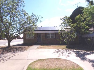 2218 Joliet St