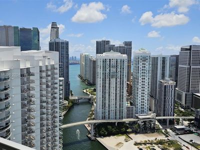 90 SW 3rd St APT 4302