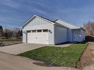 407 N Martini Ln