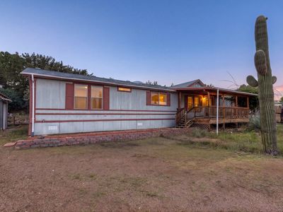 124 W Black Mountain Rd