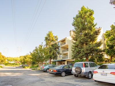 2200 Agnew Rd APT 210