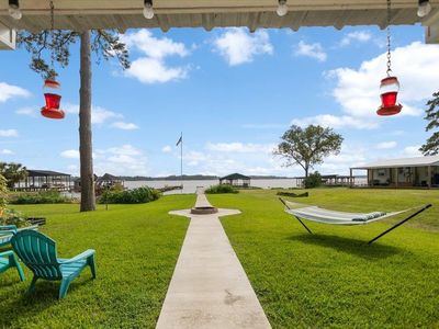 1040 County Road 184
