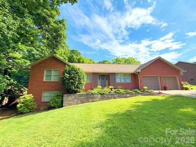 7029 Forest Hills Dr