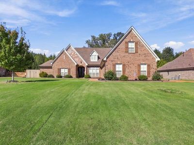 6023 Windsor Oak Dr