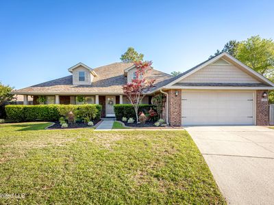 14695 Bruce Cv N