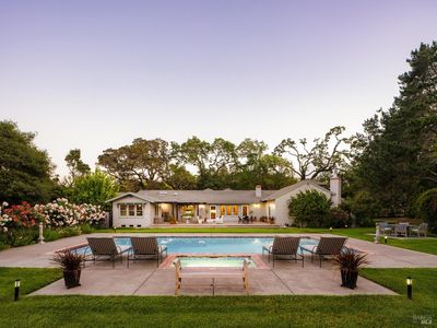 2288 Vineyard Road