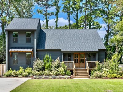 806 Law Ln