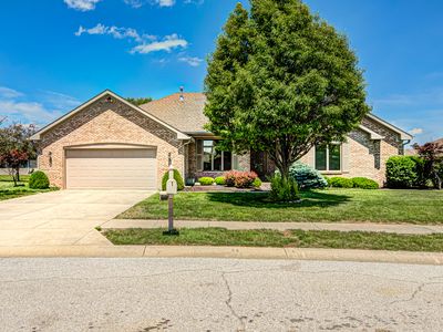 1156 Woodridge