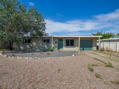 1139 Marron Cir NE
