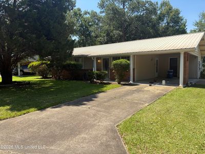205 Barbara Cir