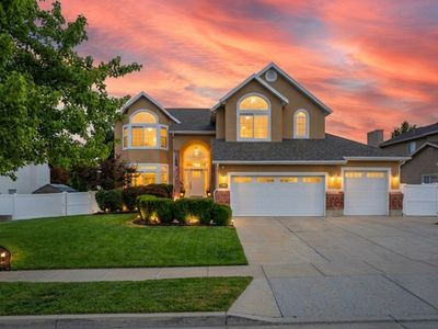 2749 S Glenn Abbey Cir E