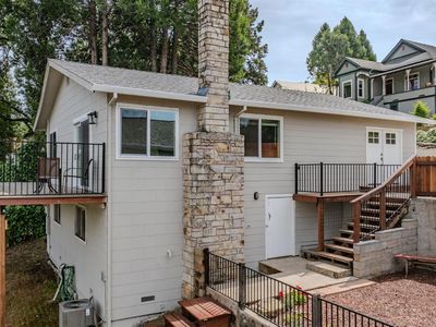 57 Anita St