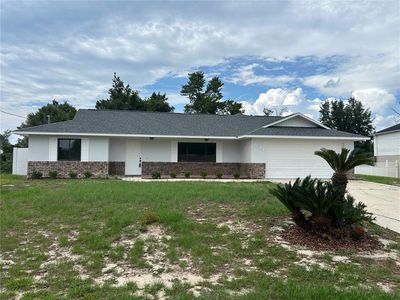 1584 Bavon Dr