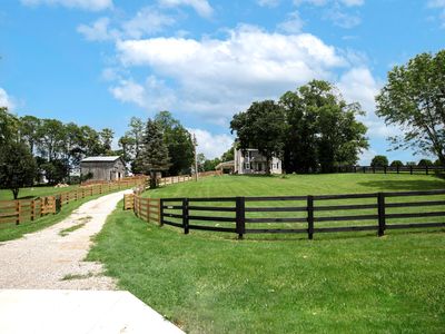 560 Delaney Ferry Rd