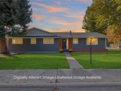 1544 Parkhill Dr