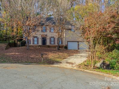 1208 Gum Tree Ln