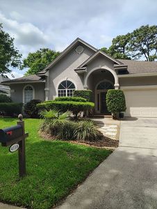 4118 Richmond Park Dr E