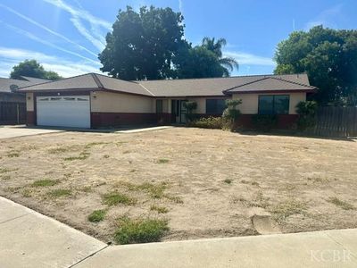 Property at 799 Andy Ct, Lemoore, CA