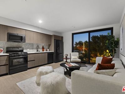 4506 Dockweiler St #504