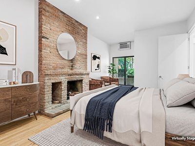 822 Greenwich St APT 1C