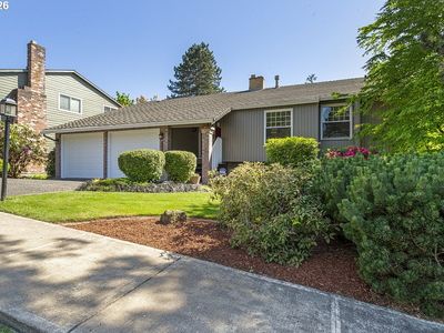 Property at 1962 SW 27th Dr, Gresham, OR