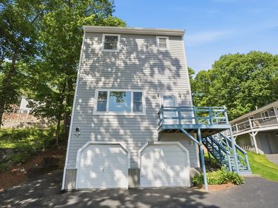 30 Golden Hills Rd