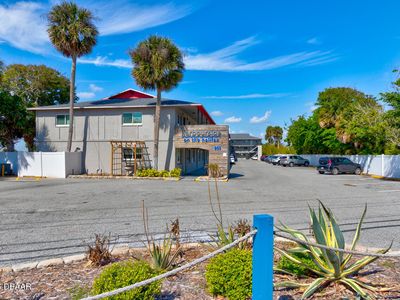 900 S Peninsula Dr APT 108