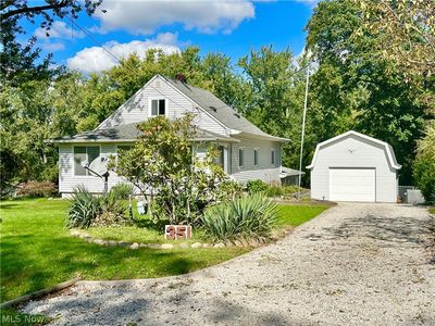 351 Perry Rd