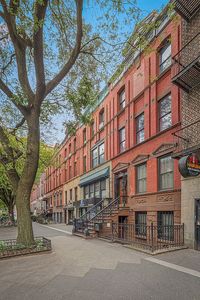 232 W 135th St