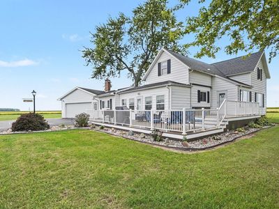 4104 E Tyler Rd