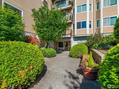 6910 SW California Avenue #14