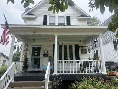 112 W Howard St