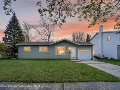 2715 Glenbrook Dr