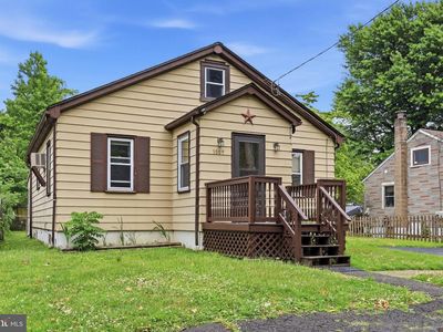 1009 Emily Ave