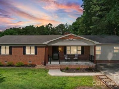 138 Shumaker Dr