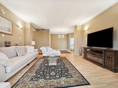 661 Bering Dr Unit 709