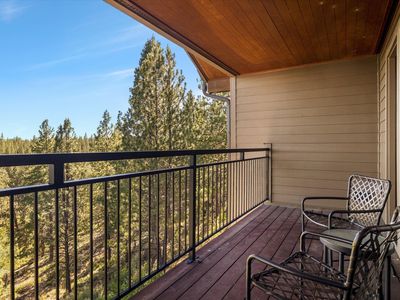 18575 SW Century Dr #621